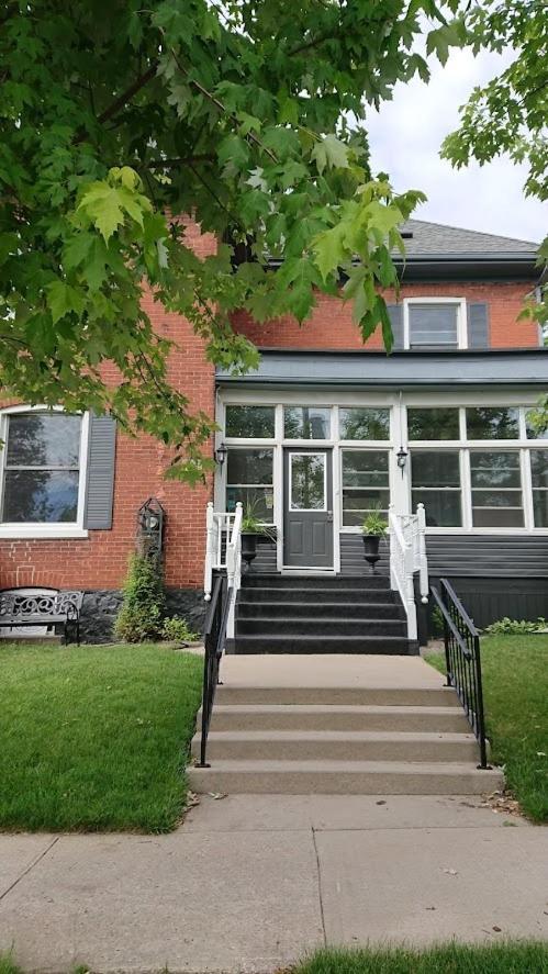 Colborne Bed And Breakfast Goderich Exterior photo